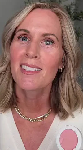 undereye application demonstration 3